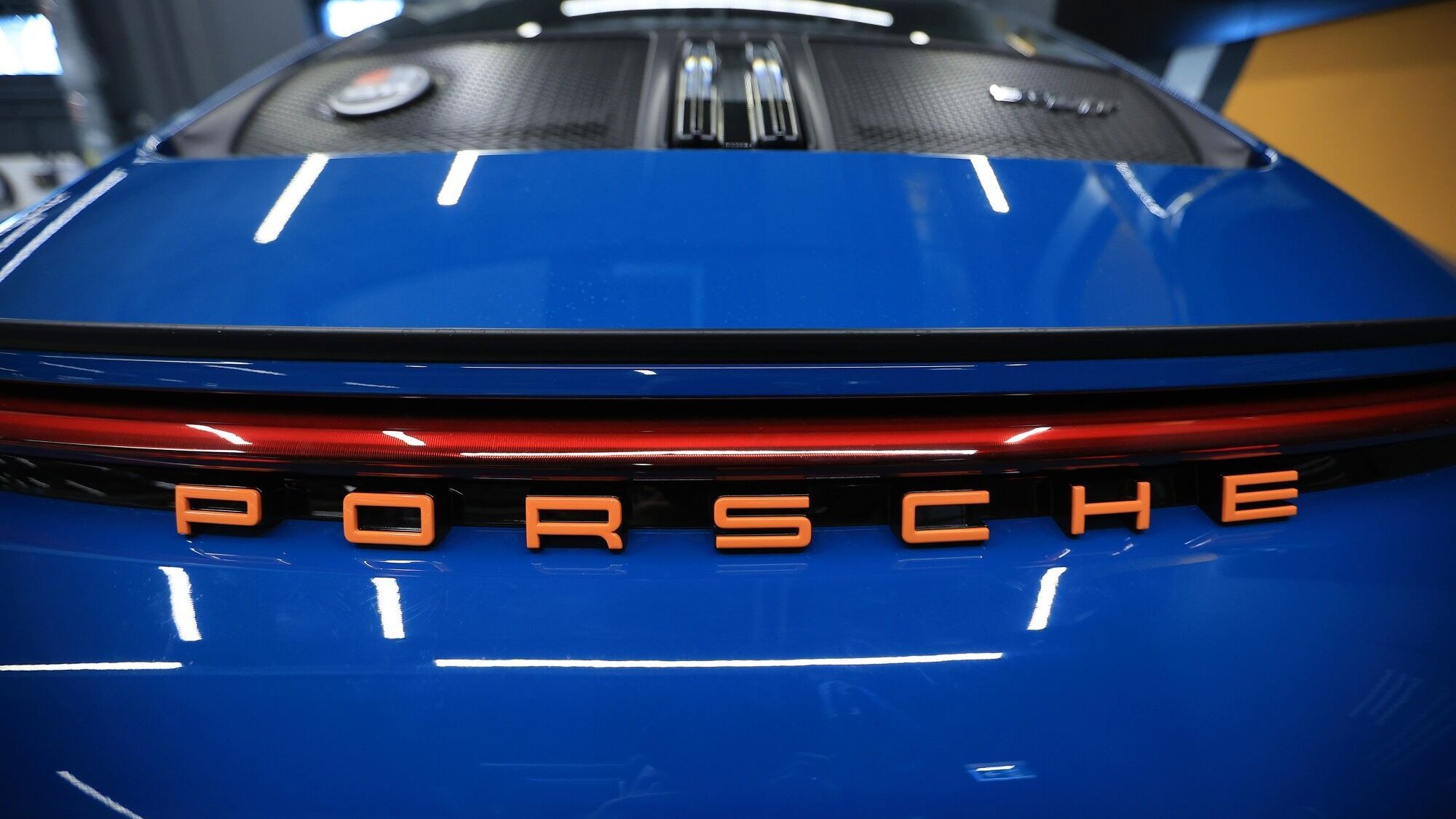 Sportwagenhersteller: Porsche baut seinen Vertrieb um – Gleich drei Top-Managerinnen verlieren ihre Posten
